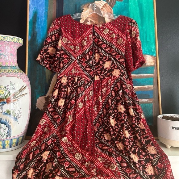 MINKPINK Red and Black Floral Mini Dress M - Picture 8 of 16